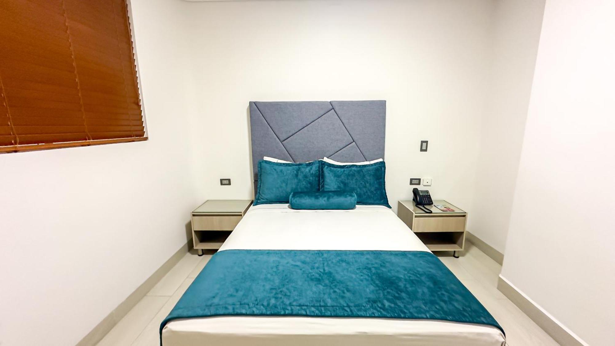 Hotel Marco Polo Rodadero ซันตามาร์ตา ภายนอก รูปภาพ