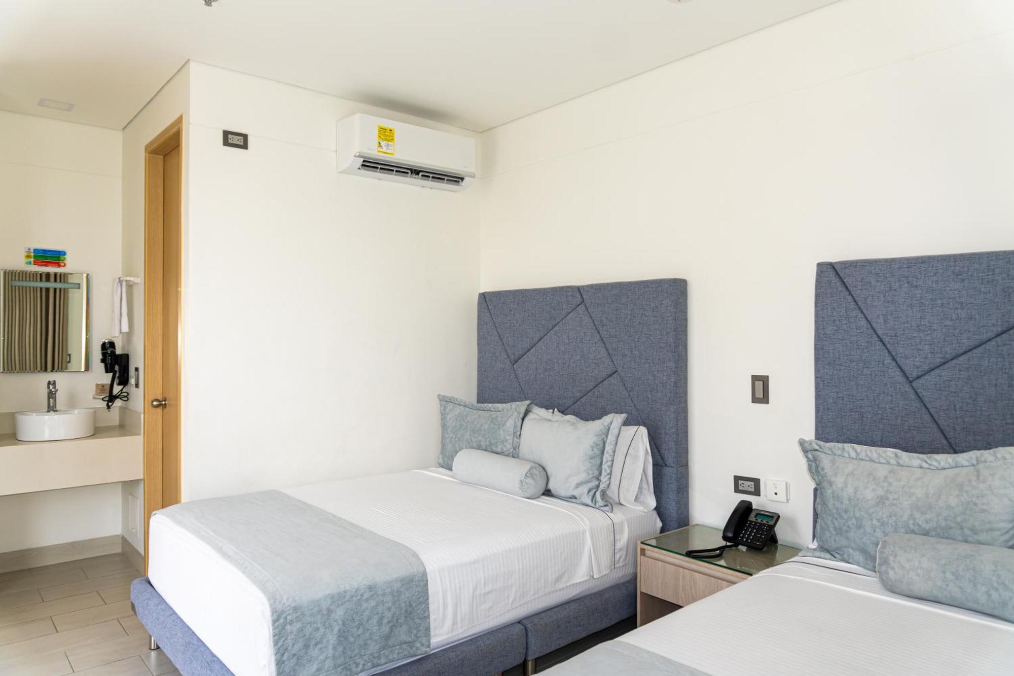 Hotel Marco Polo Rodadero ซันตามาร์ตา ภายนอก รูปภาพ